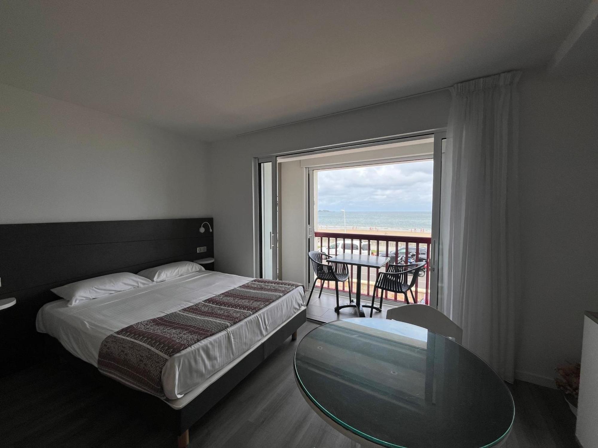 Hotel Valencia 昂代 客房 照片