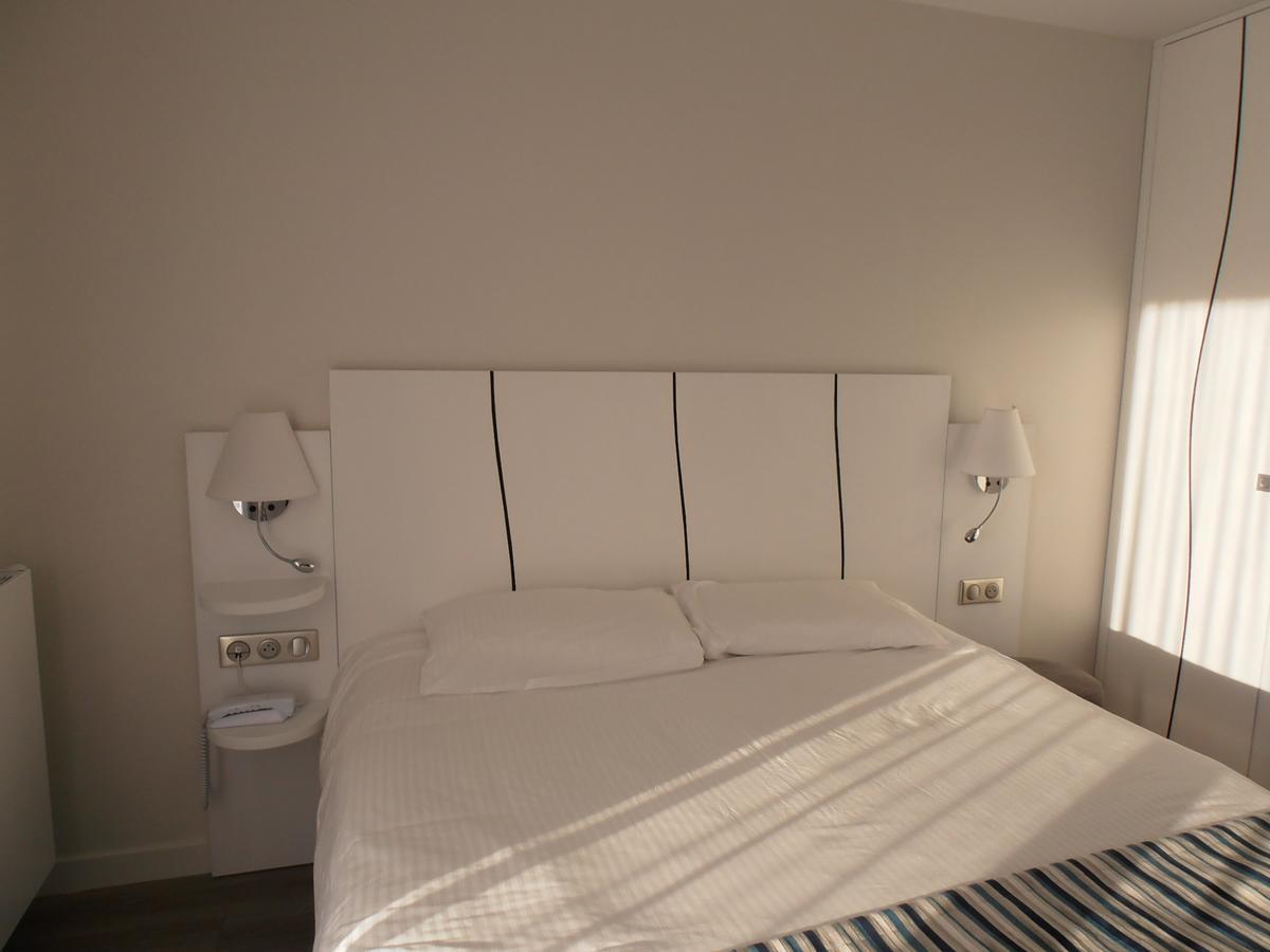 Hotel Valencia 昂代 外观 照片