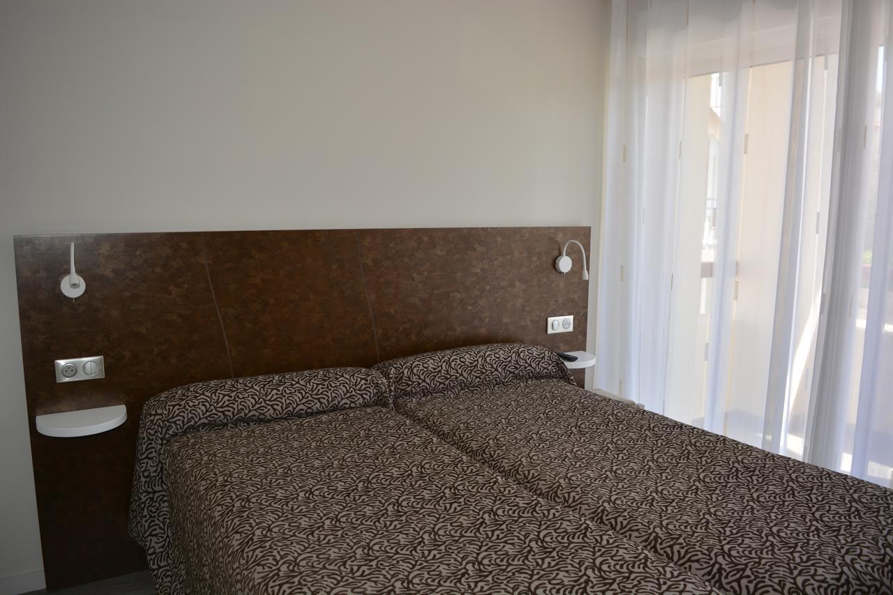 Hotel Valencia 昂代 外观 照片